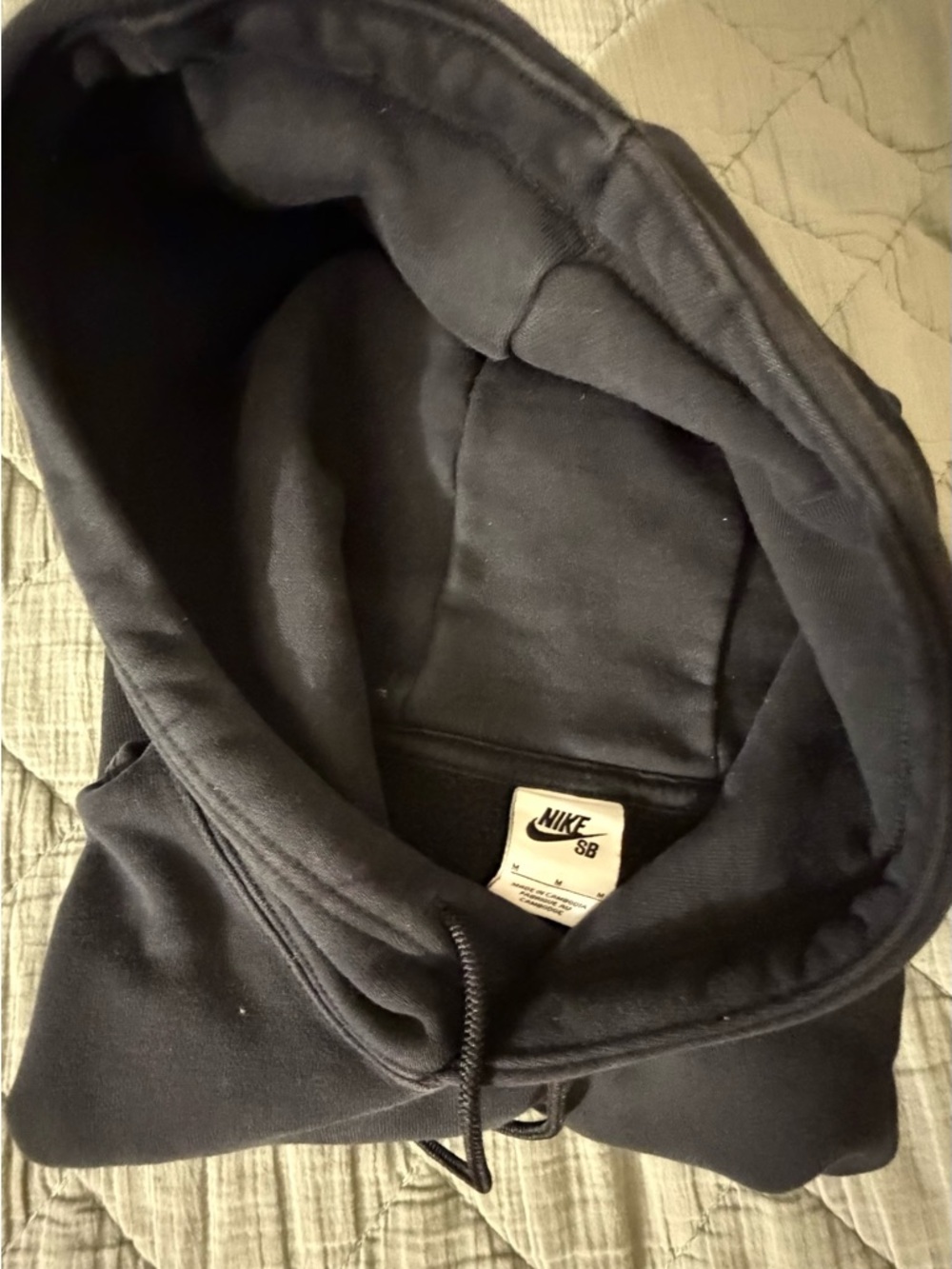 Nike Men's Crewneck Hoodie in Black with White Logo Patch - Picture 2 of 2